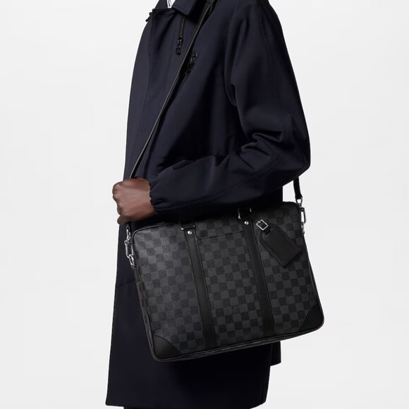 Authentic Louis Vuitton Damier Graphite Porte Document Voyage PM Bag Black Mens - Picture 2 of 16